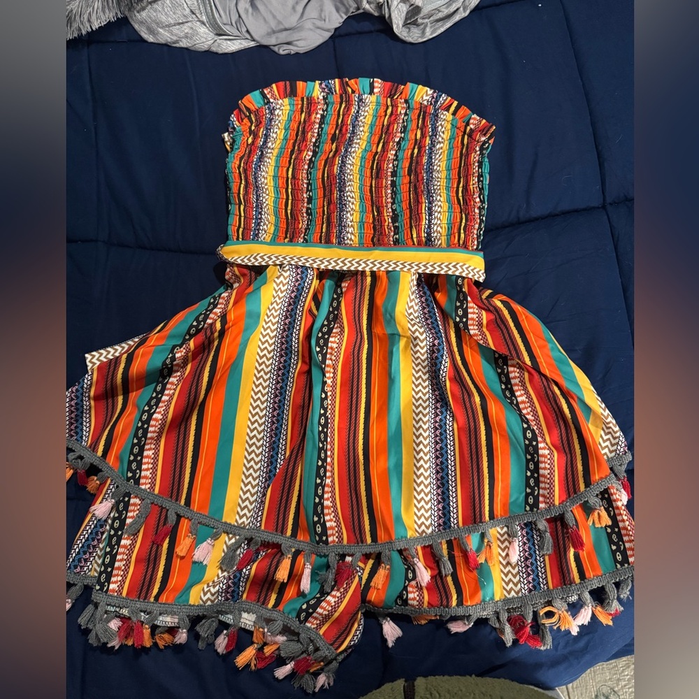 SHEIN Strapless Smocked Romper Boho Multicolor Tassel Hem Size L NWOT
